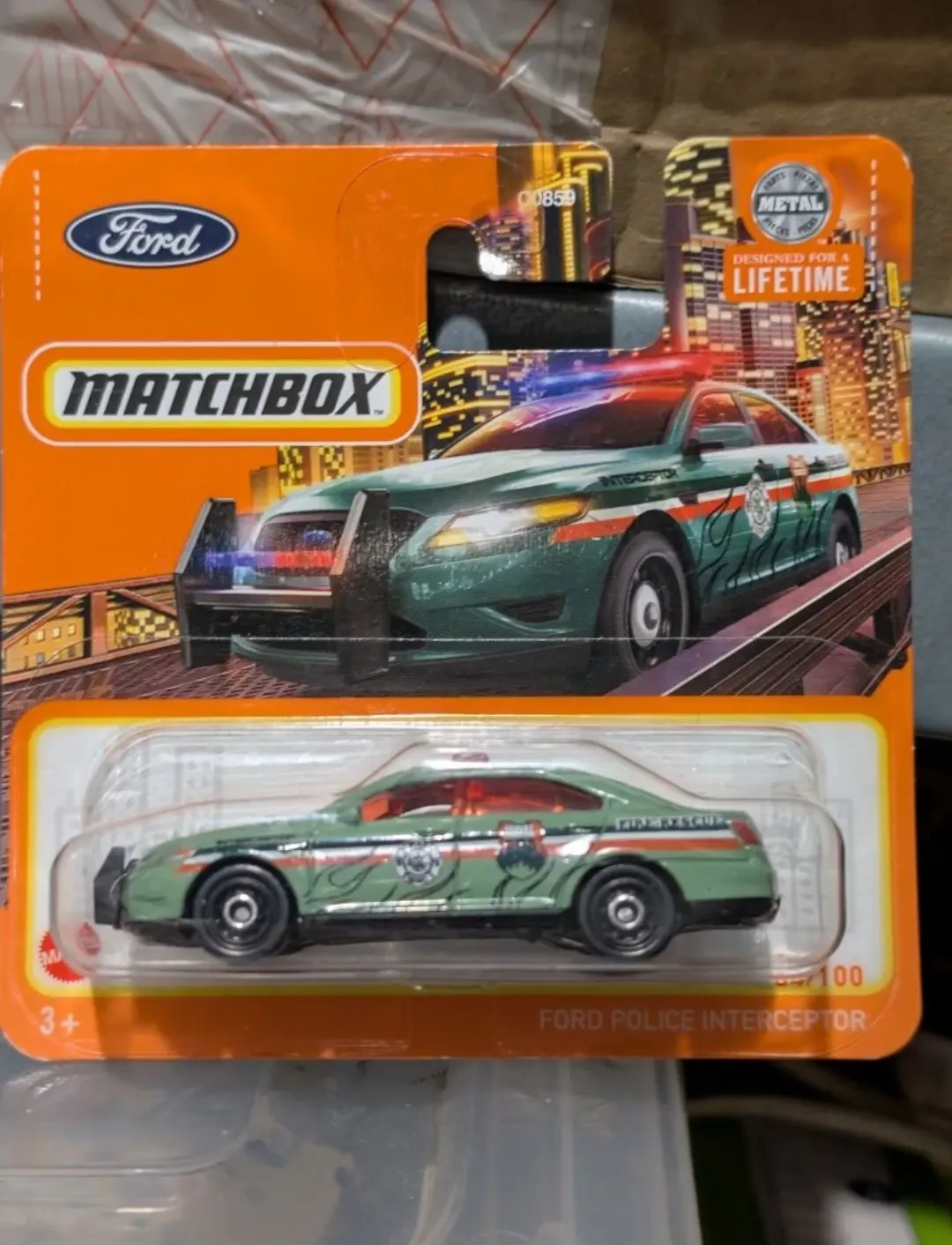 2024 Ford Police Interceptor Green: Short Card: Image 3