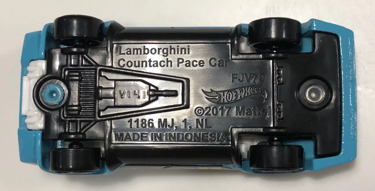 2024 Lamborghini Countach Pace Car Blue: No Package: Image 6
