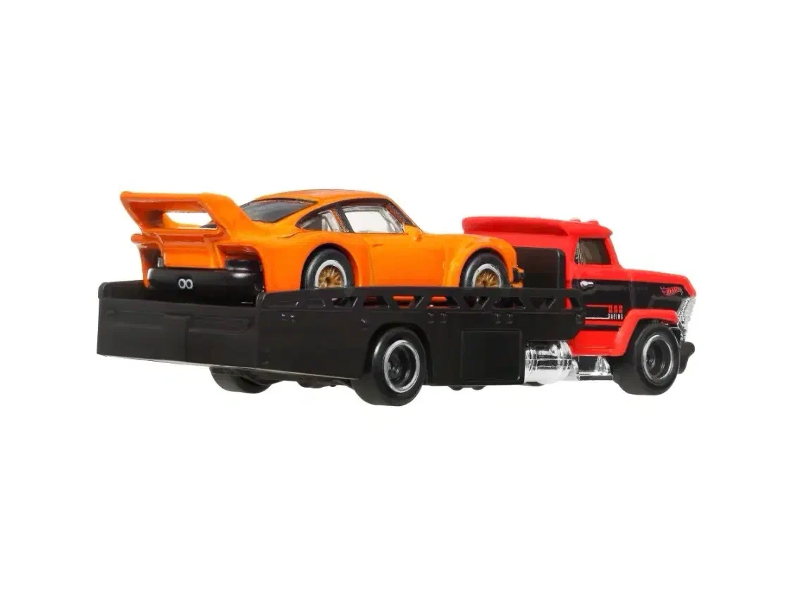 2025 Horizon Hauler Red: No Package: Image 5