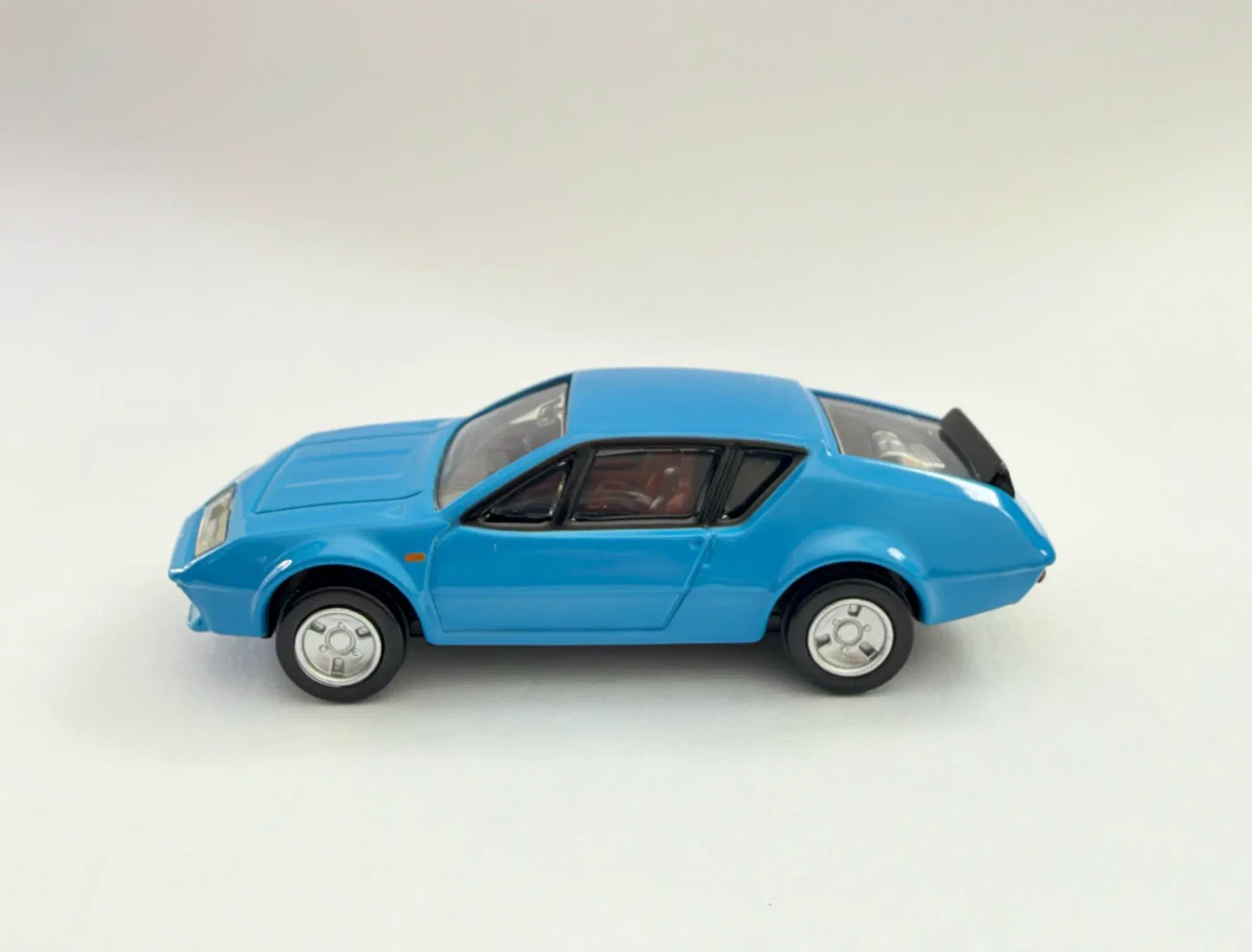 2025 Alpine Renault A310 Blue: No Package: Image 3