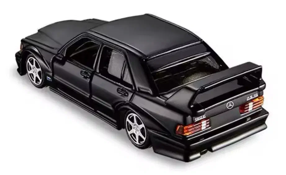 2025 Mercedes-Benz 190E 2.5-16 Evolution II Black: No Package: Image 4