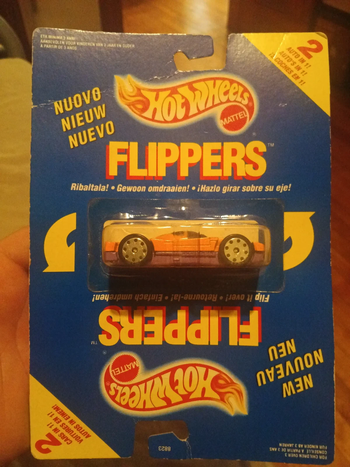 1990 Flipper / Unknown Orange: Long (US): Image 2