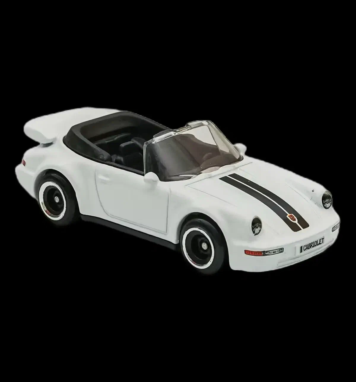 2026 Porsche 911 Turbo Cabriolet White: No Package: Image 9