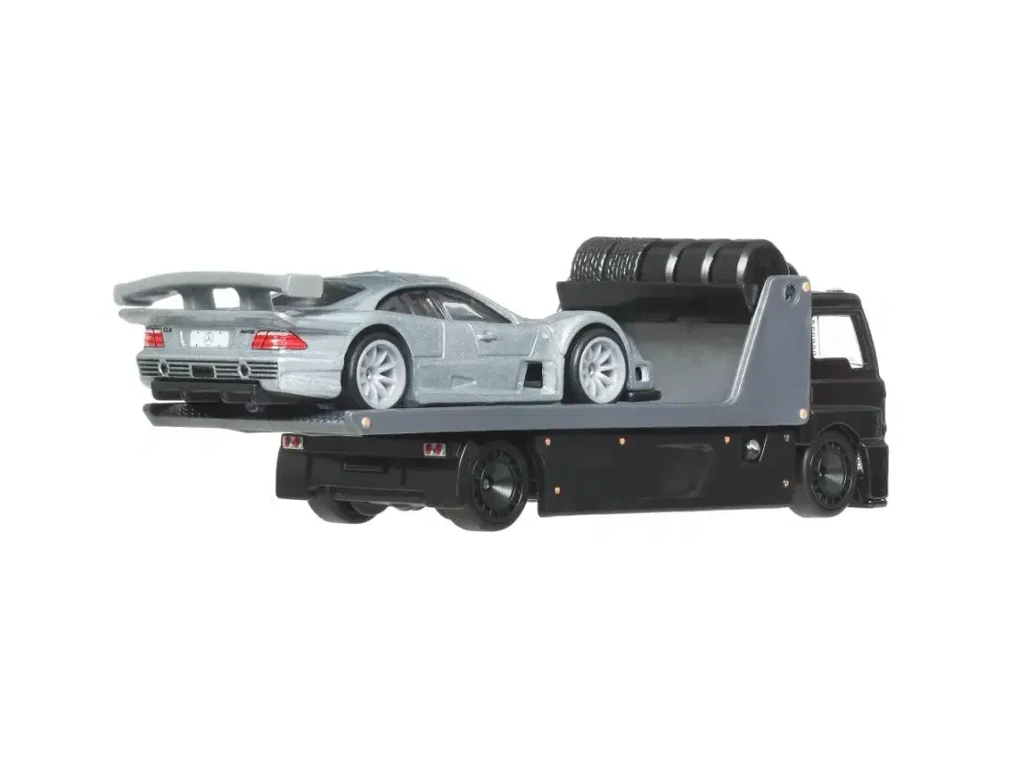 2025 1997 Mercedes-Benz CLK-GTR Silver: No Package: Image 4