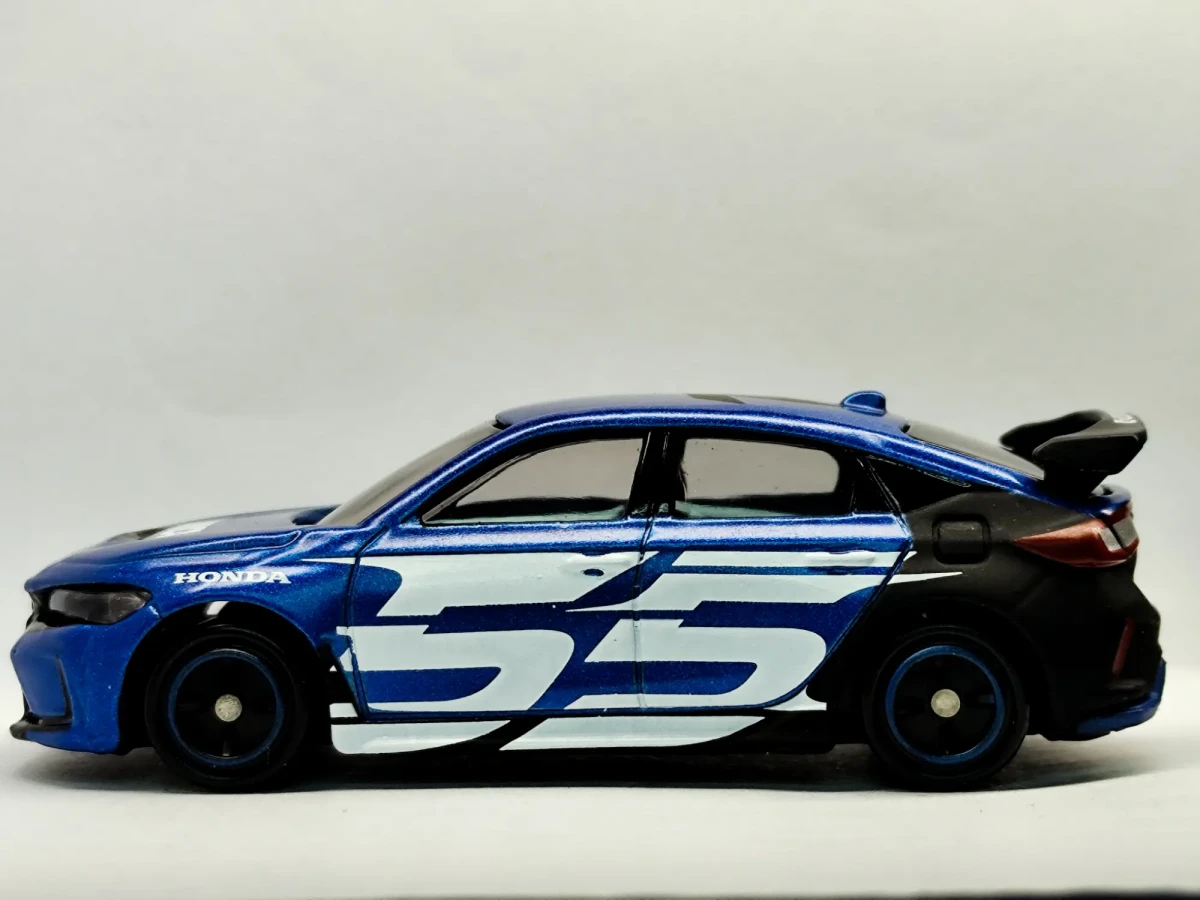 2025 Honda Civic Type R Blue: No Package: Image 3