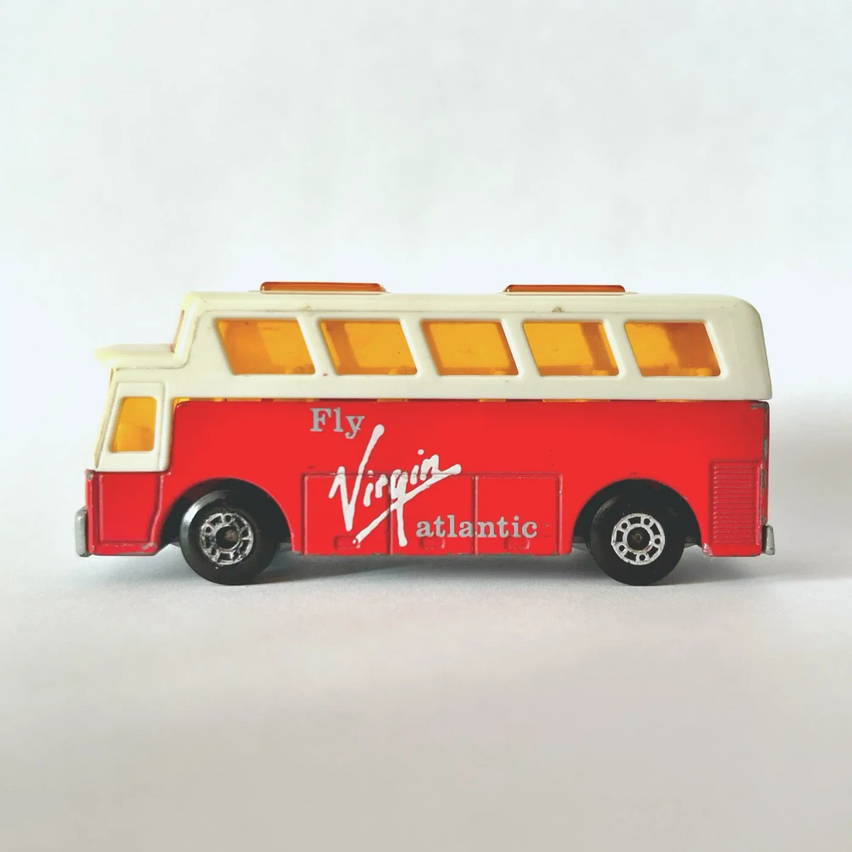 1991 Airport Coach Red: No Package: Image 2
