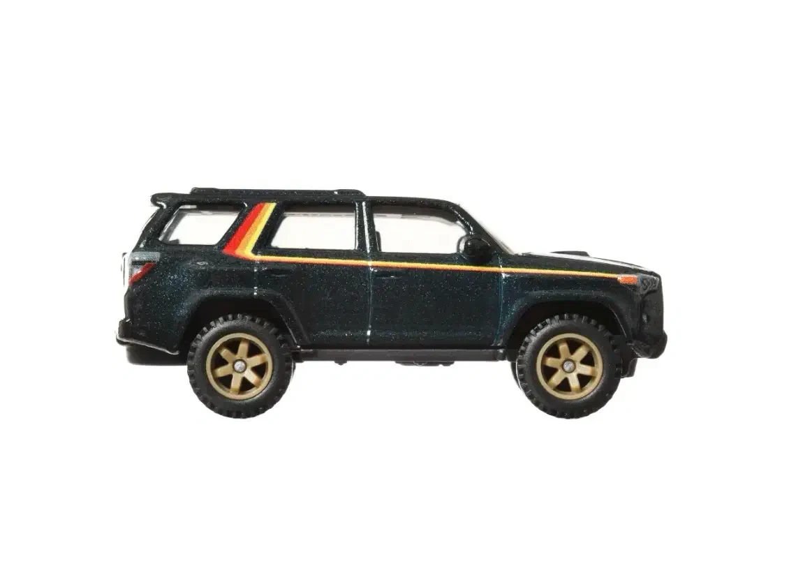2022 Toyota 4Runner Black: No Package: Image 4