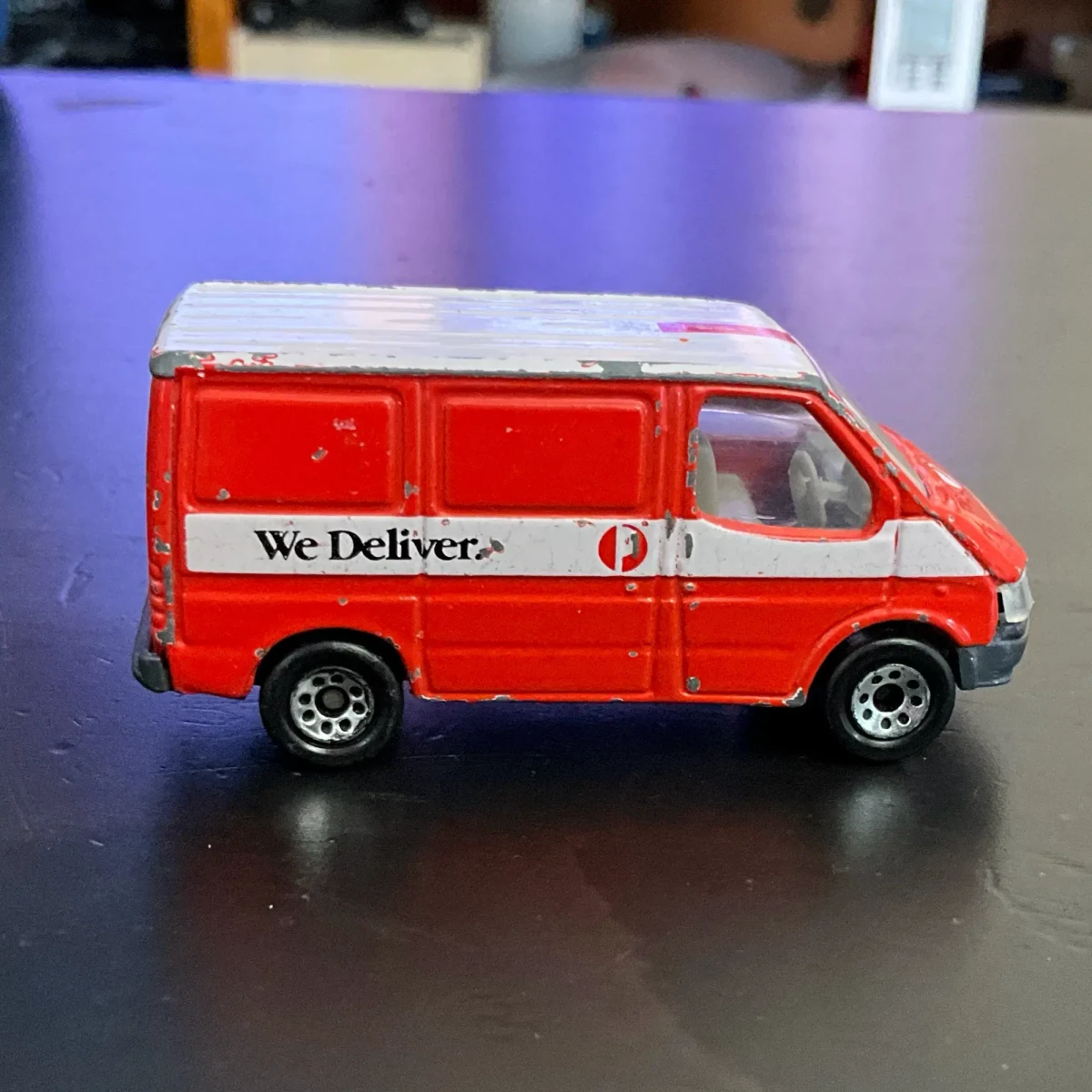 1995 Ford Transit Red: No Package: Image 6