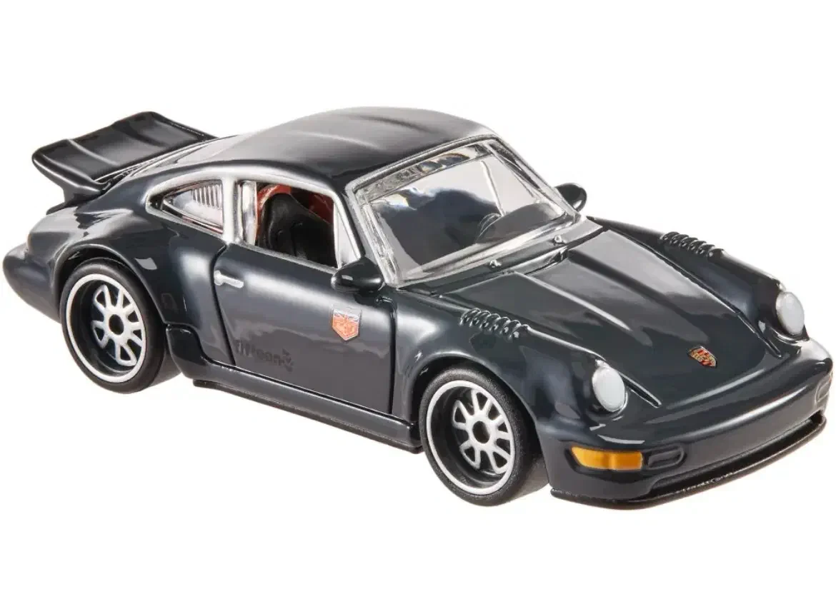 2019 Porsche 964 Black: No Package: Image 3