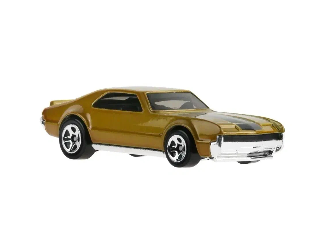 2026 Custom '66 Toronado Gold: No Package: Image 4