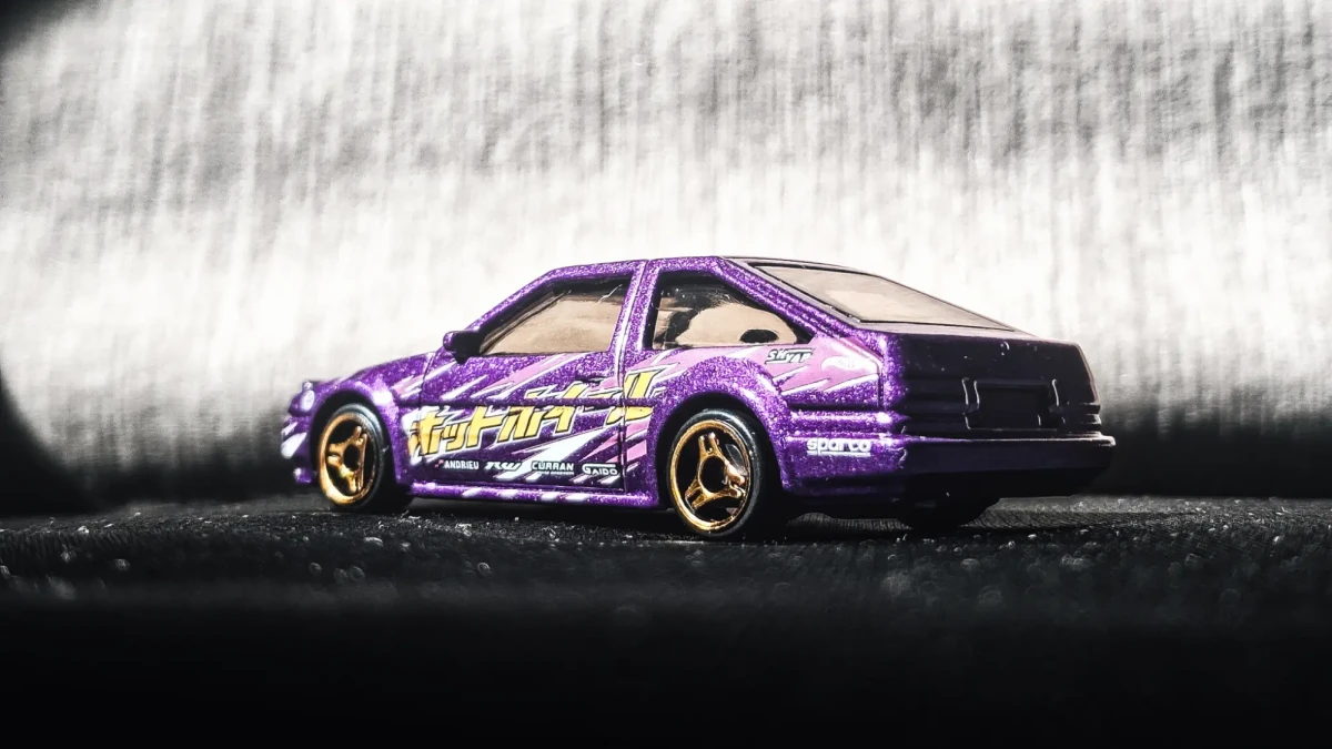 2026 Toyota AE86 Sprinter Trueno Purple: No Package: Image 9
