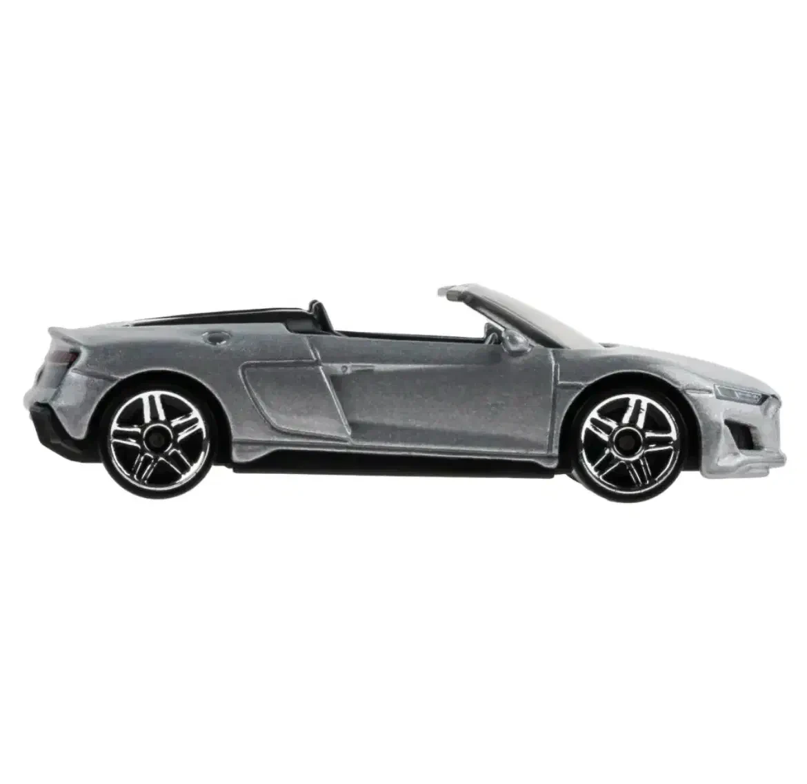 2026 2019 Audi R8 Spyder Silver: No Package: Image 4