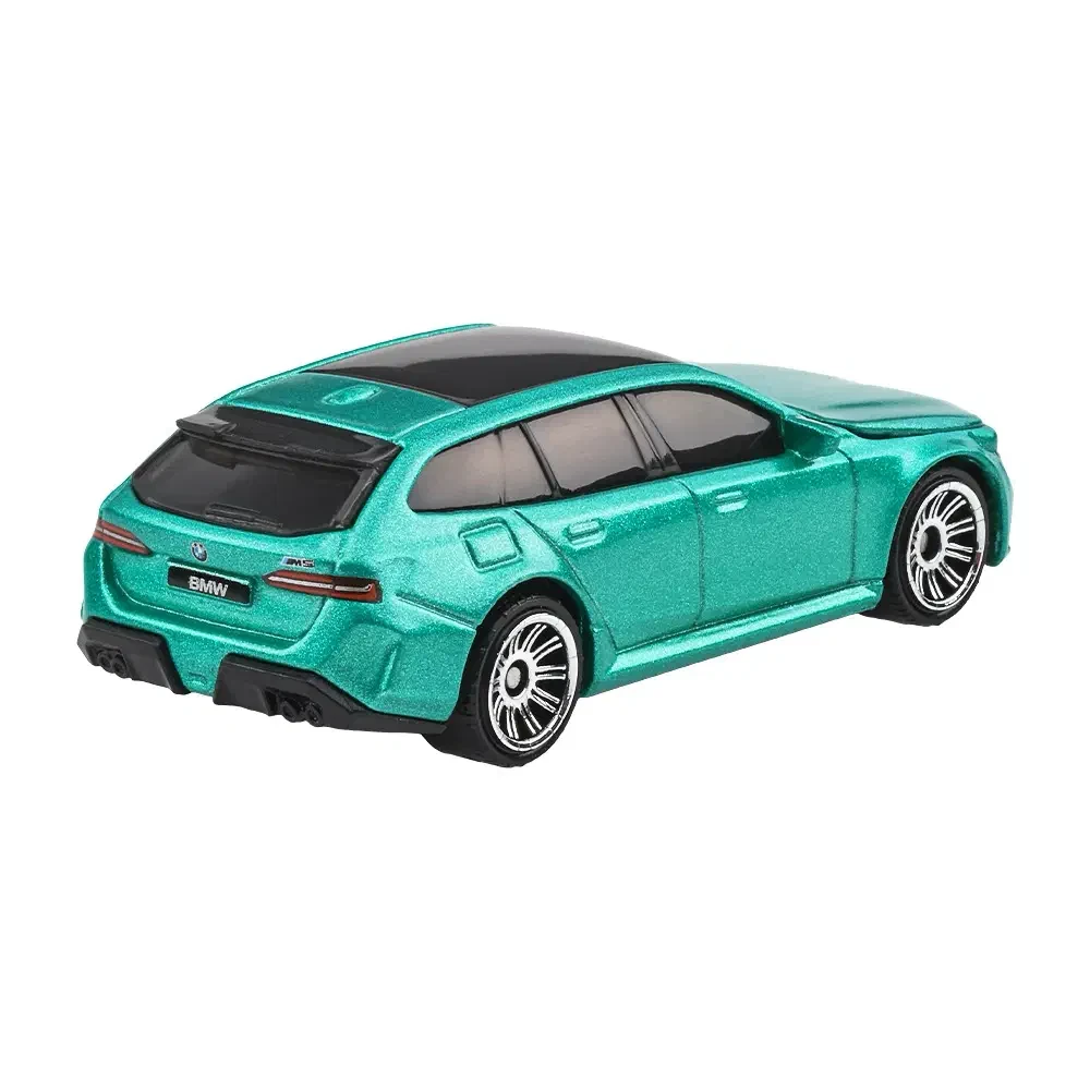 2026 2025 BMW M5 Touring Green: No Package: Image 6