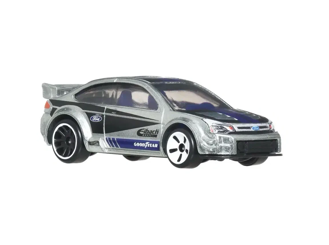 2025 08 Ford Focus ZAMAC: No Package: Image 2