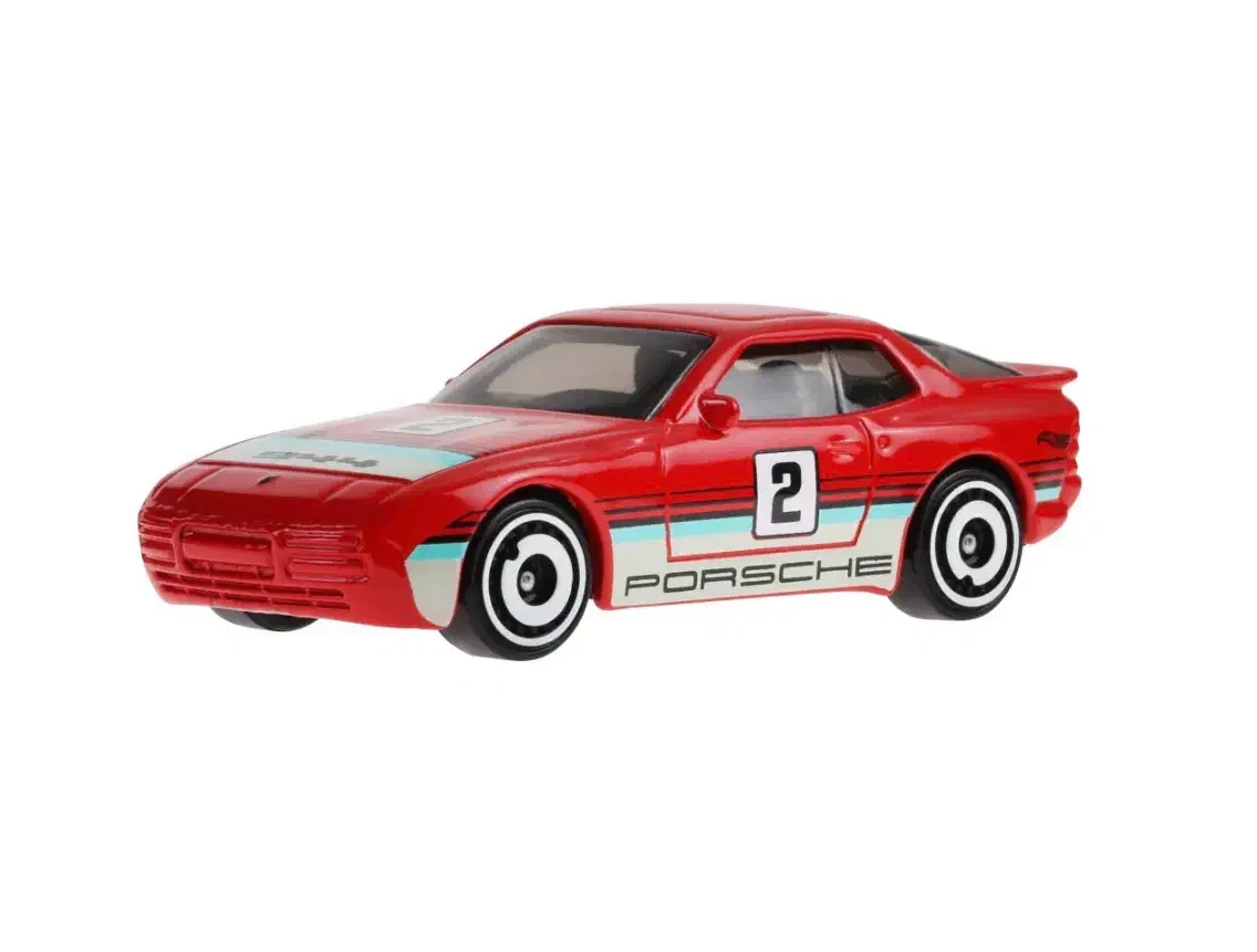 2024 89 Porsche 944 Turbo Red: No Package: Image 2