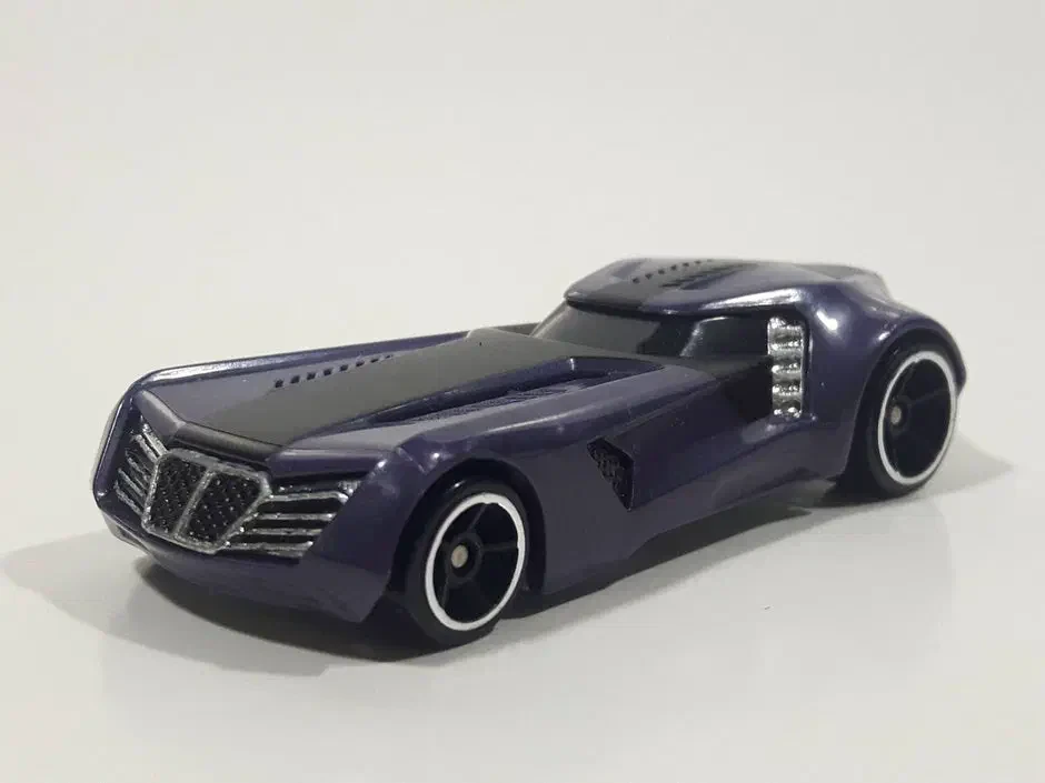 2011 Reverb Purple: No Package: Image 6