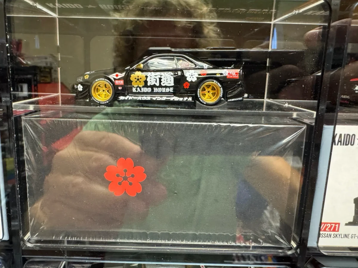 2026 Nissan Skyline GT-R (R34) Kaido Works Matsuri Kaido House Exclusive Black: No Package: Image 2