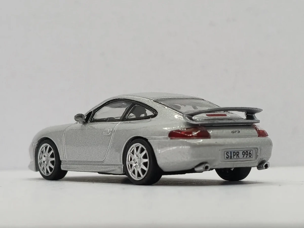 2025 Porsche 911 GT3 (Type 996) Silver: No Package: Image 3