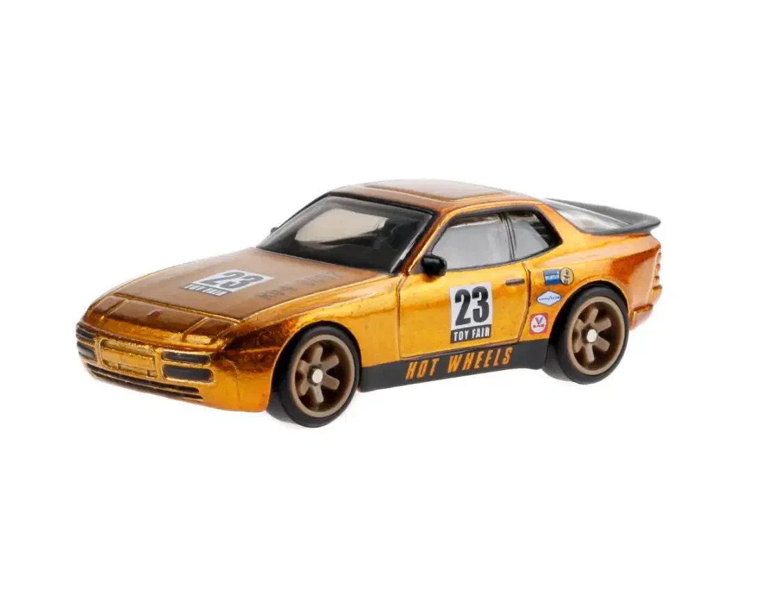 2023 89 Porsche 944 Turbo Orange: No Package: Image 2
