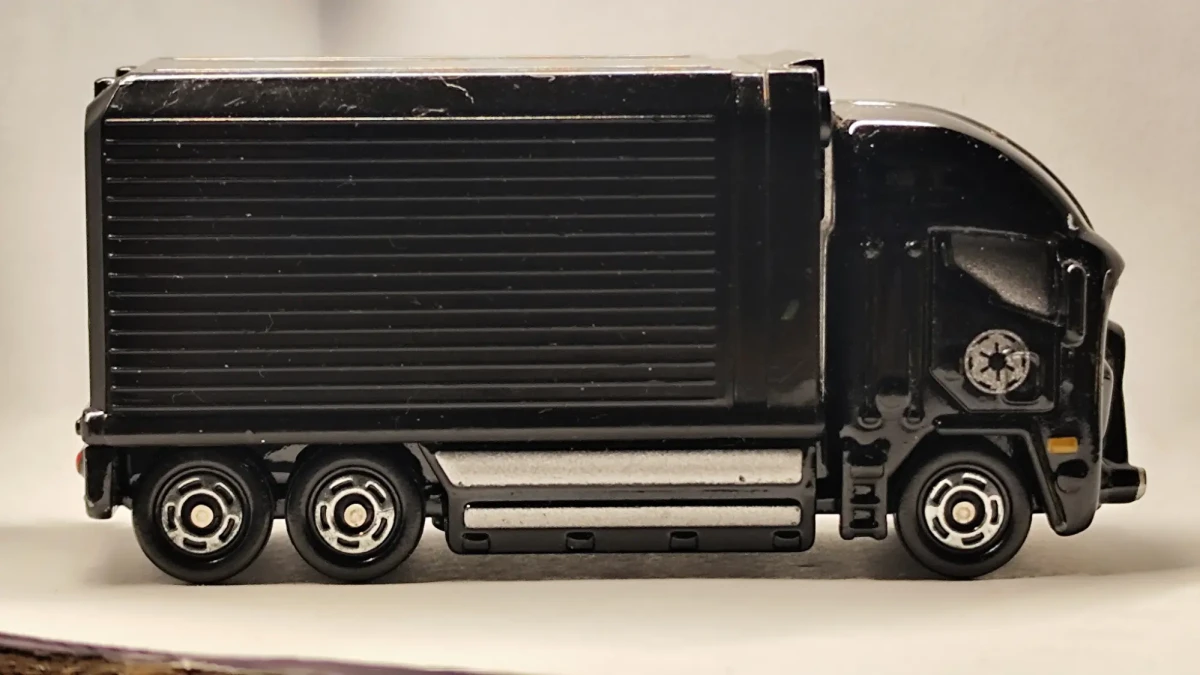 2015 Darth Vader Ad Truck Black: No Package: Image 3