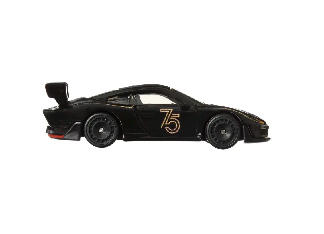 2023 Porsche 935 Black: No Package: Image 4