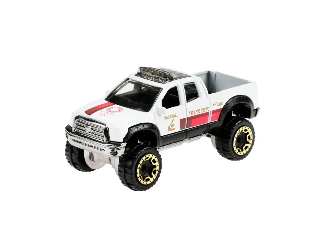 2020 10 Toyota Tundra White: No Package: Image 2