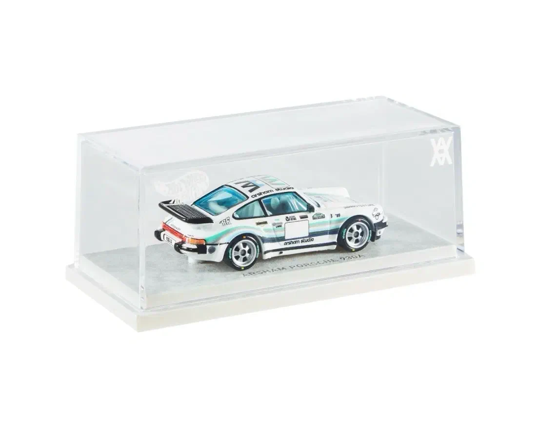2024 Arsham Porsche 930A White: No Package: Image 7