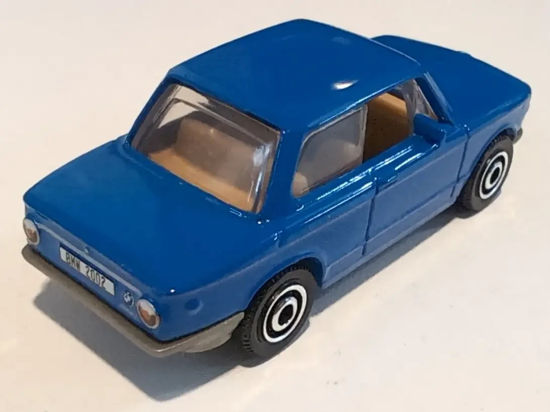 2027 1969 BMW 2002 Blue: No Package: Image 2