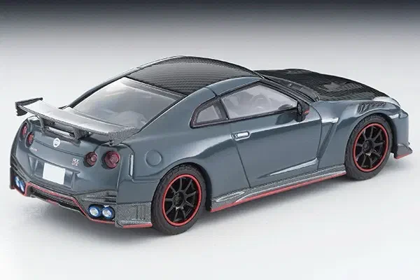 2022 Nissan GT-R Nismo Special Edition 2022 model Grey: No Package: Image 3