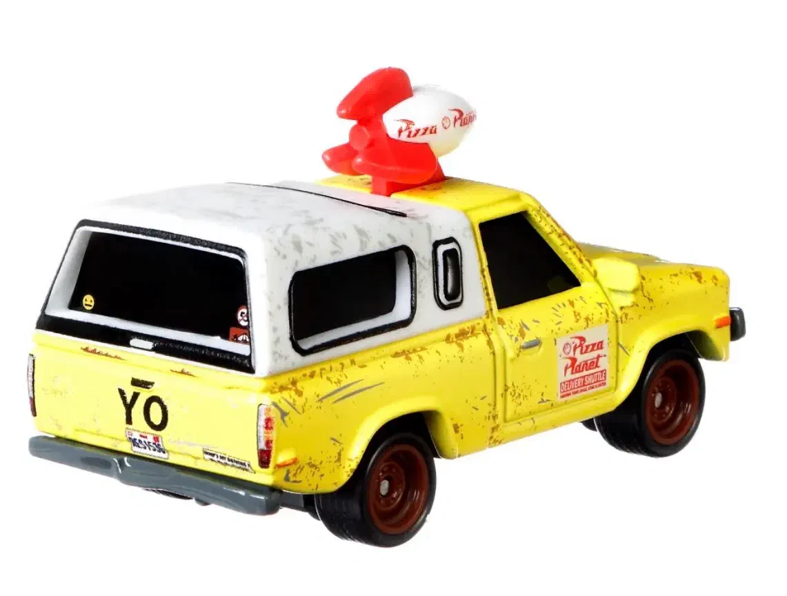 2019 Pizza Planet Truck White: No Package: Image 4