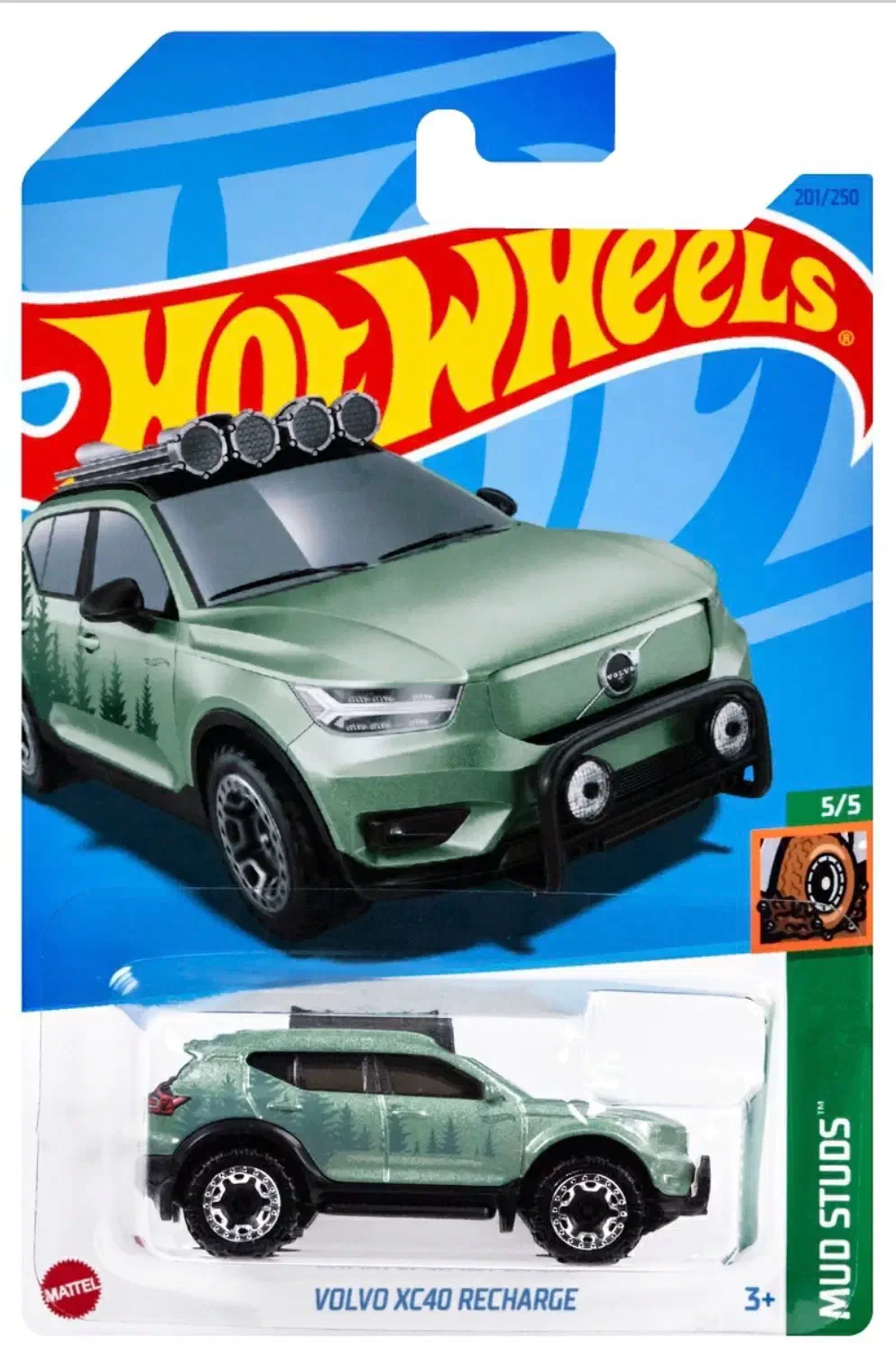2023 Volvo XC40 Recharge Green: Long (INT): Image 5
