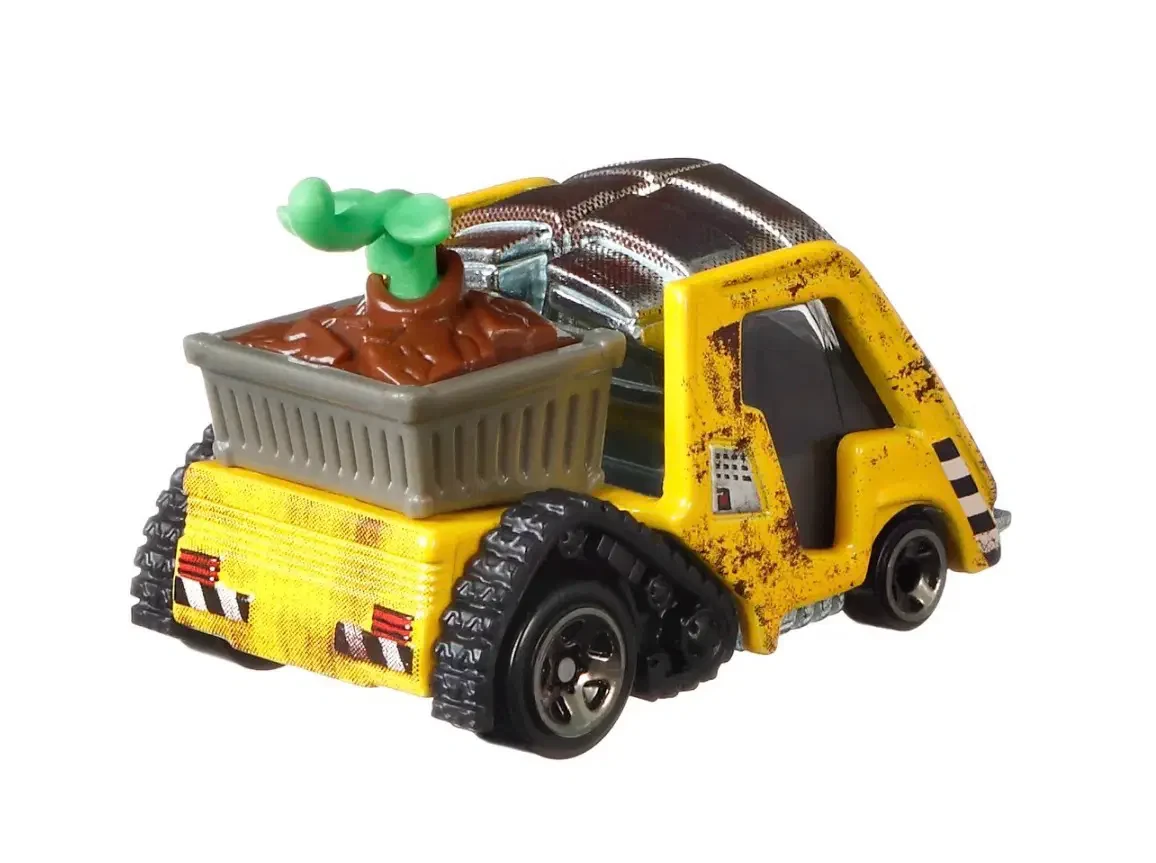 2020 Wall-E Yellow: No Package: Image 4