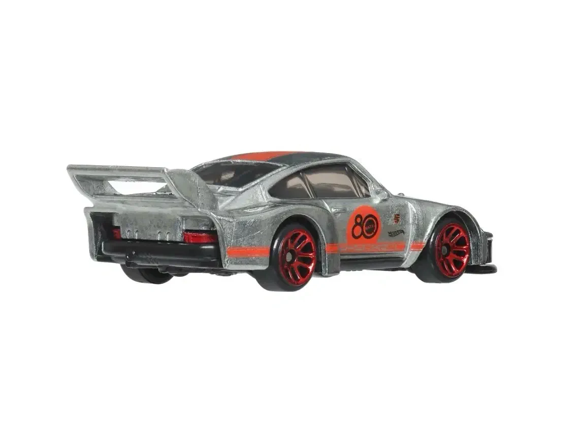 2025 Porsche 935 ZAMAC: No Package: Image 5