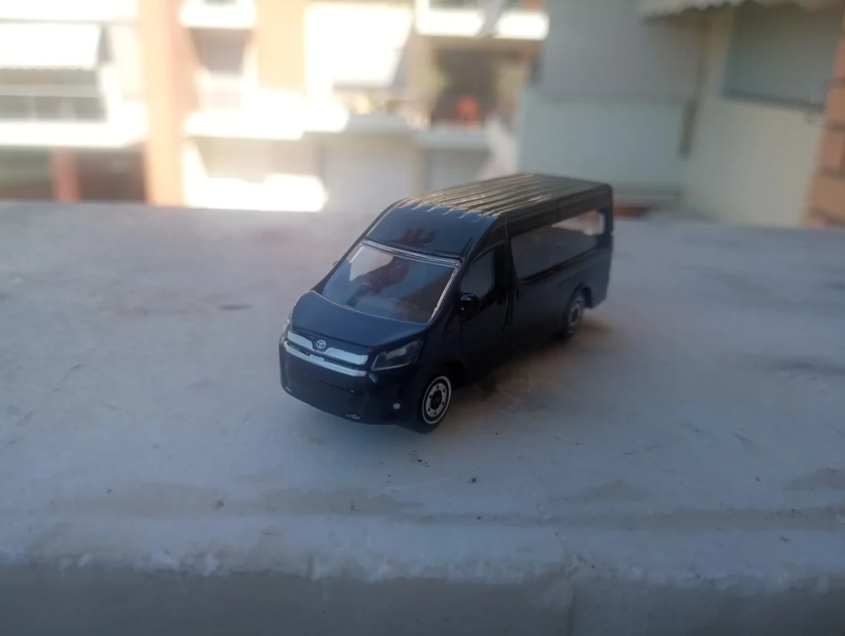 2026 Toyota Hiace Black: No Package: Image 2
