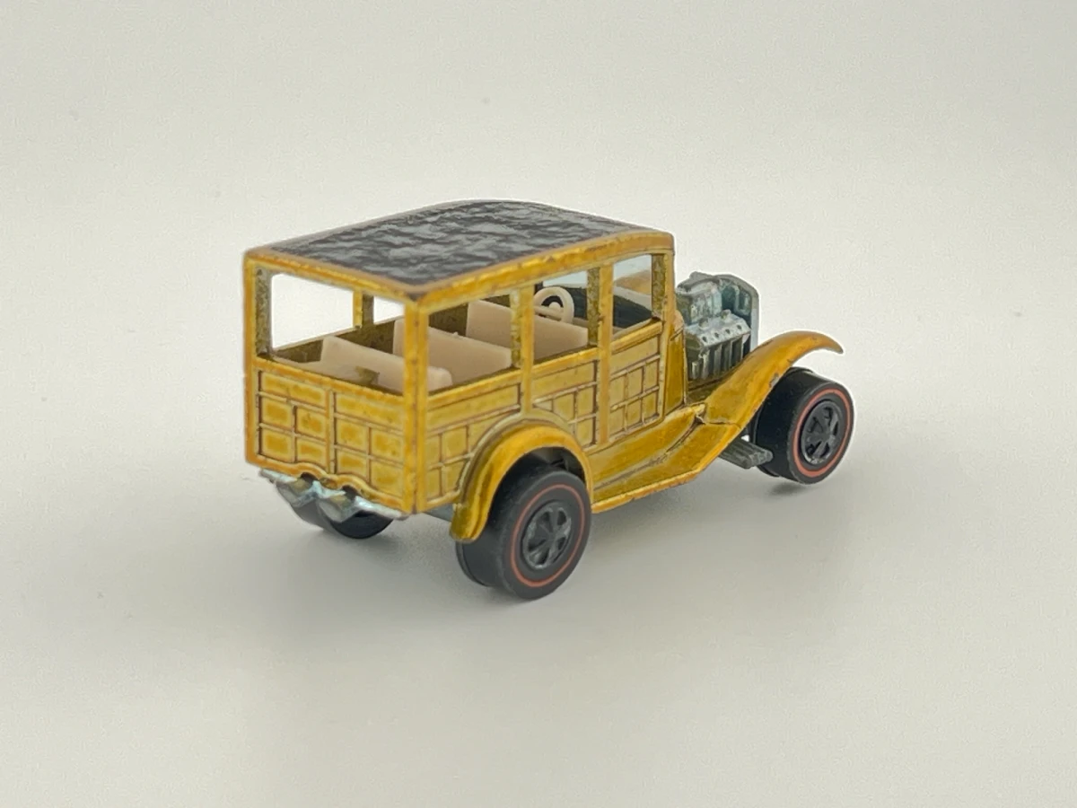 1969 Classic '31 Ford Woody Gold: No Package: Image 3