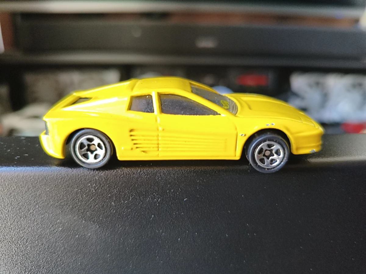 1997 Ferrari Testarossa Yellow: No Package: Image 2