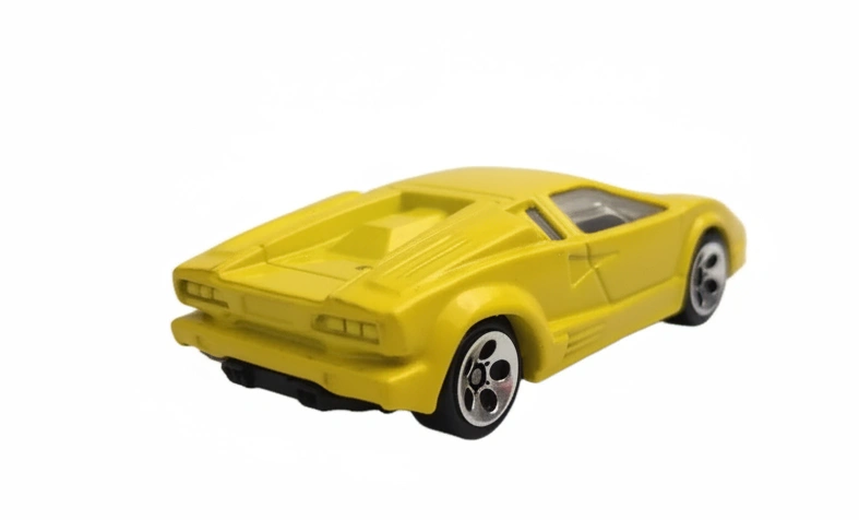 1997 25th Anniversary Lamborghini Countach Yellow: No Package: Image 3