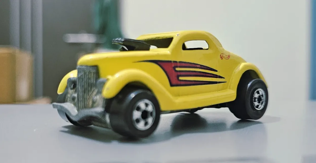 1997 Neet Streeter Yellow: No Package: Image 2