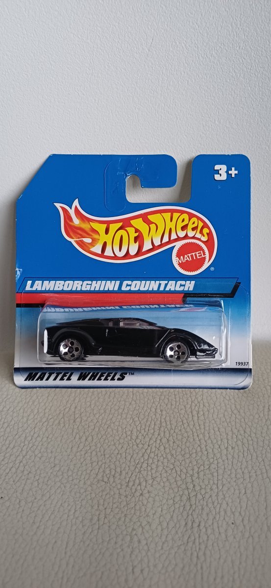 Hot Wheels Lamborghini Countach