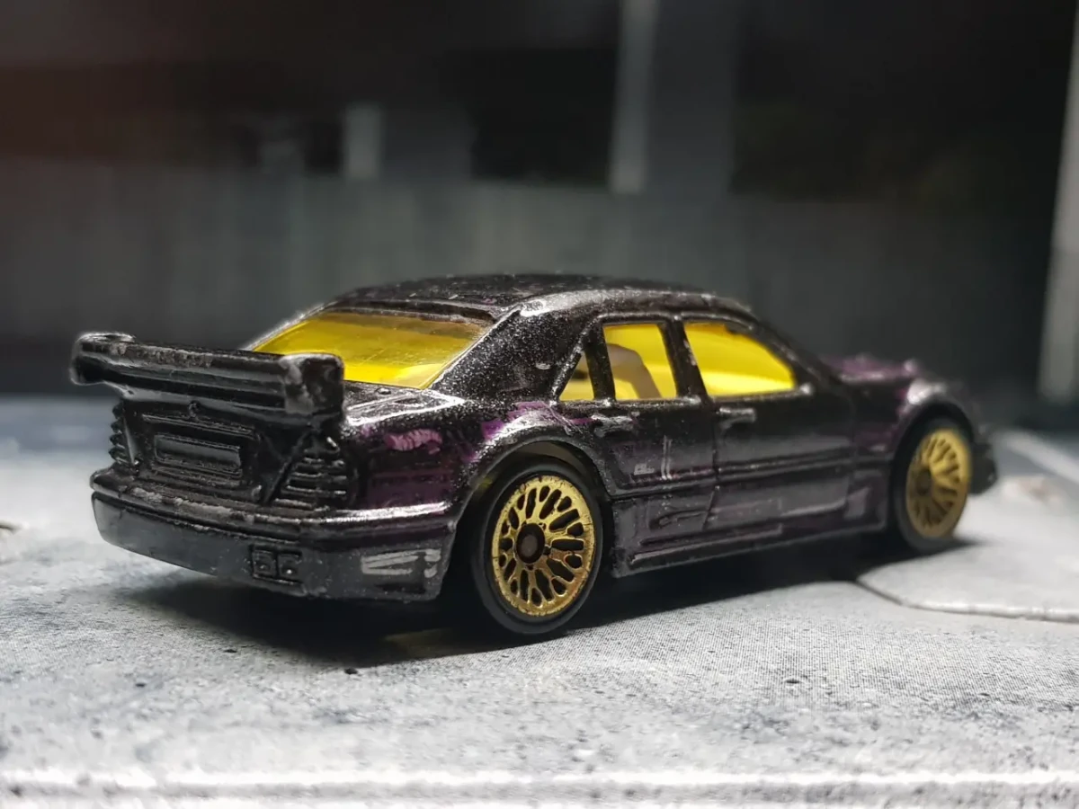 1999 Mercedes C-Class Black: No Package: Image 3