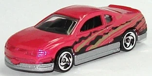 2000 Monte Carlo Concept Car Pink: Image 2