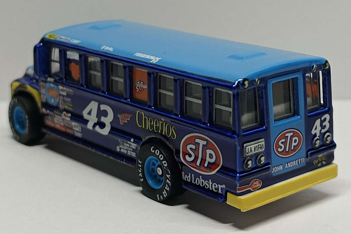 2000 School Bus Blue: No Package: Image 3