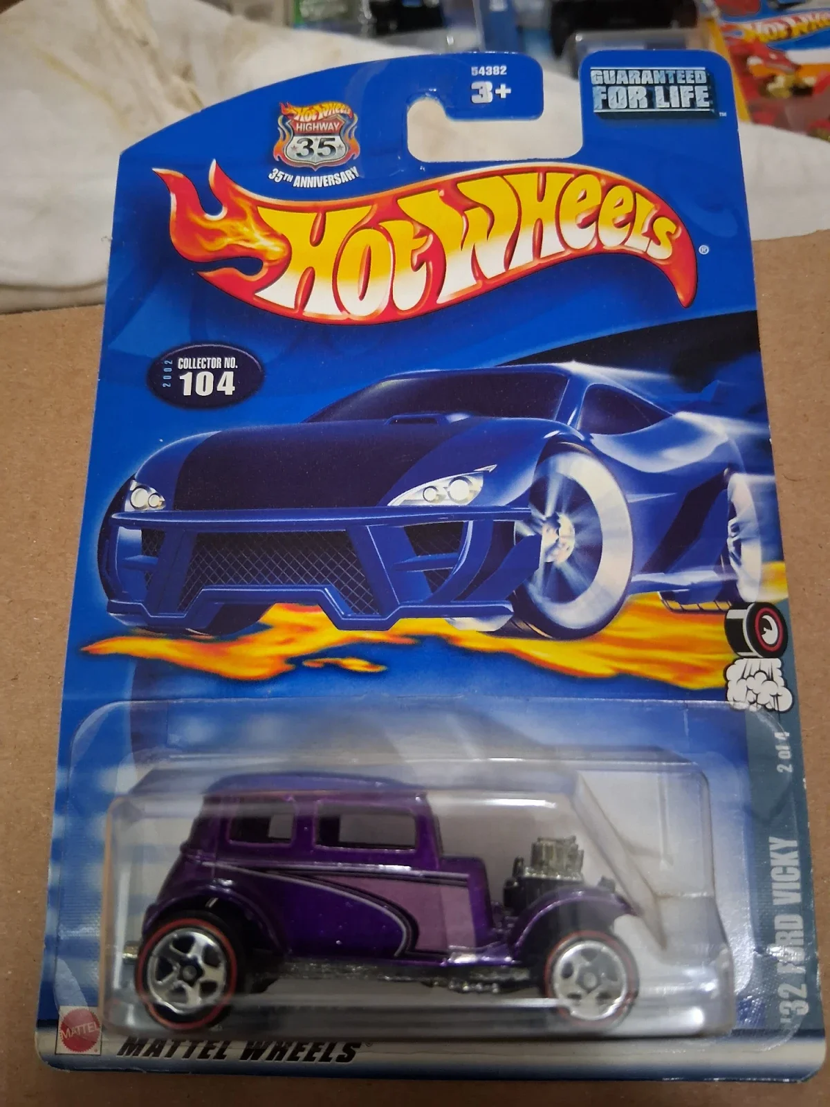 2003 32 Ford Vicky Purple: Long (US): Image 2