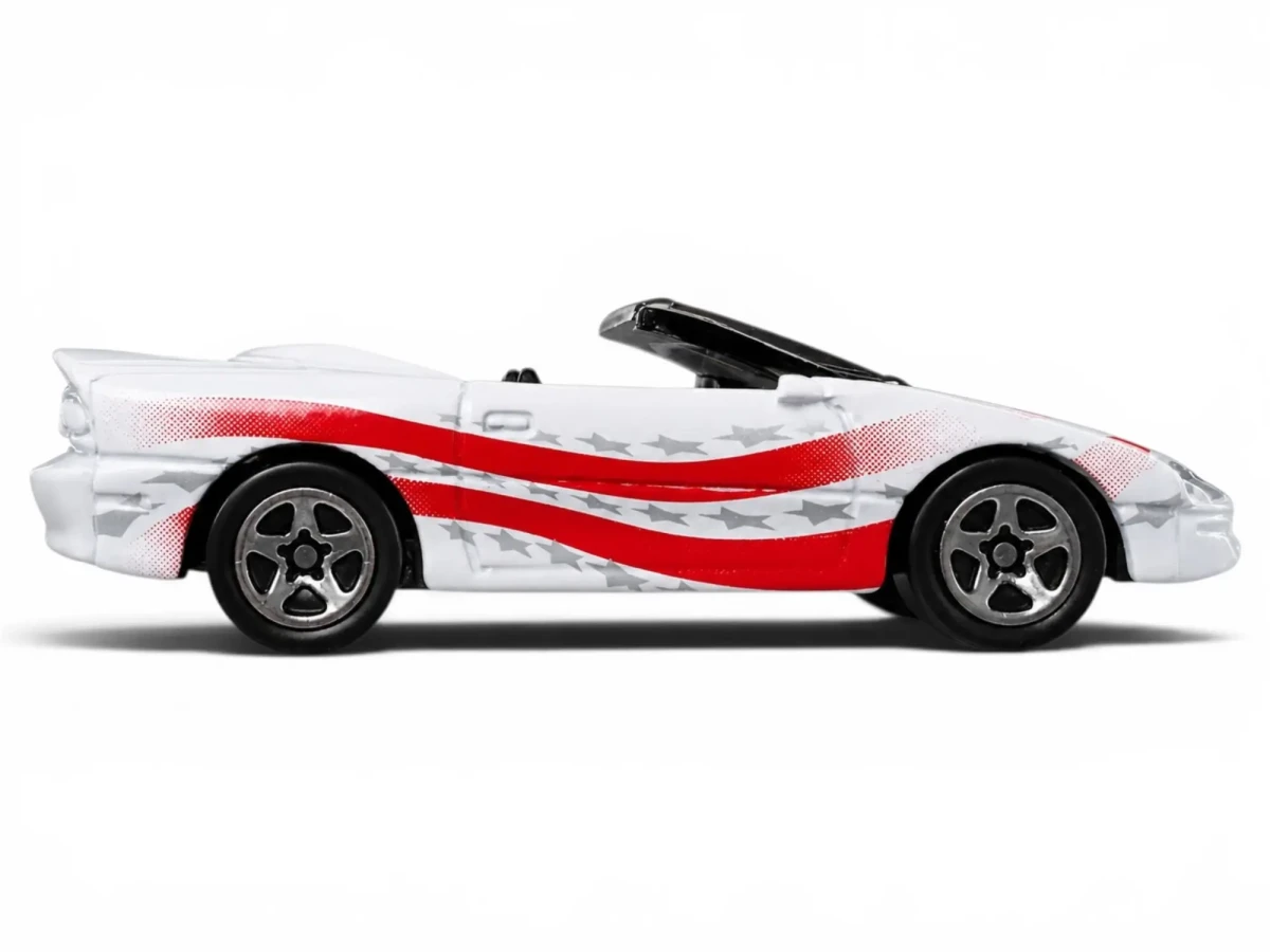 2002 Camaro 1995 White: No Package: Image 3