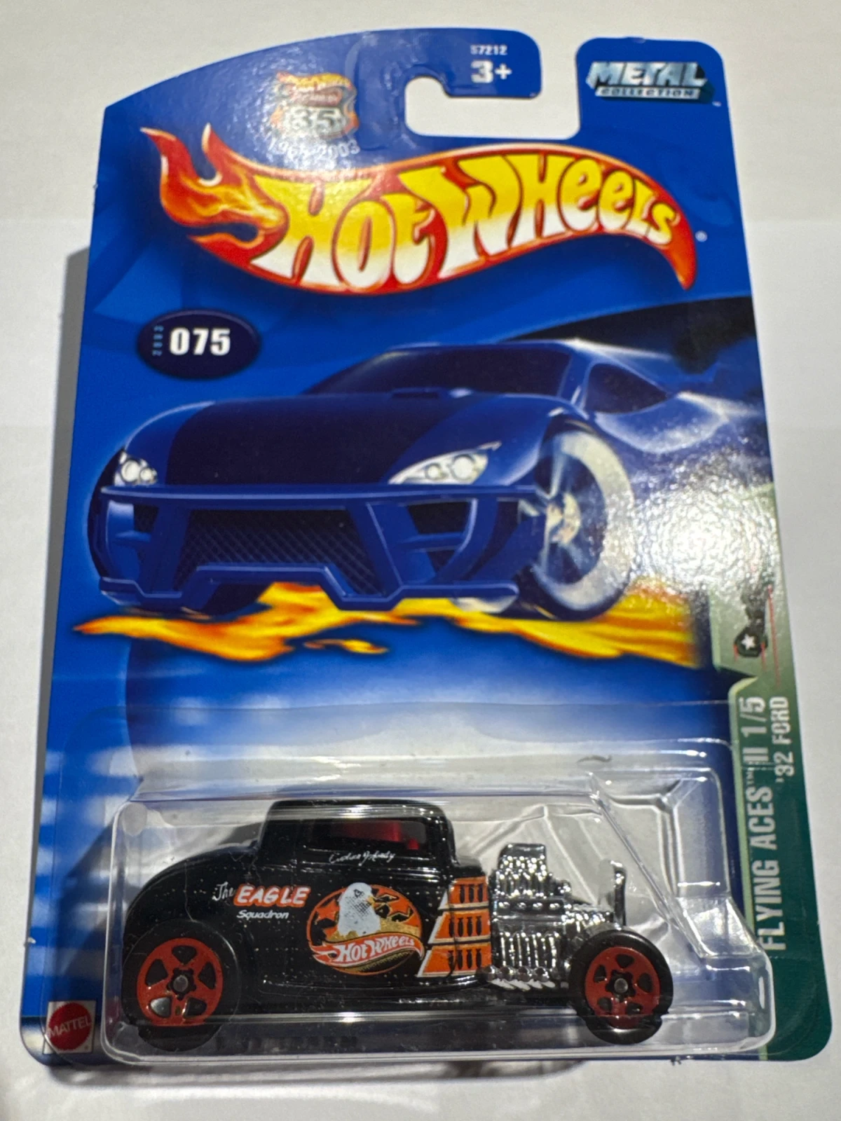 2003 32 Ford Black: Long (INT): Image 3
