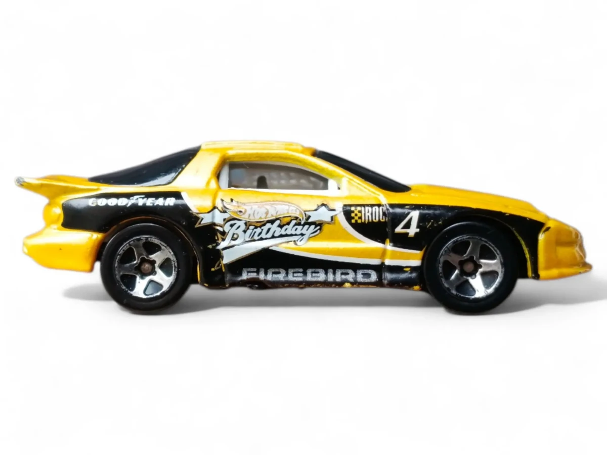 2003 IROC Firebird Yellow: No Package: Image 2