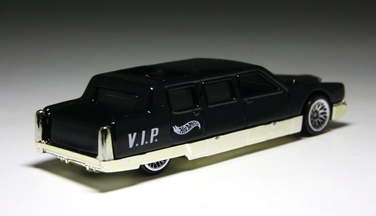 2003 Limozeen Black: Image 2