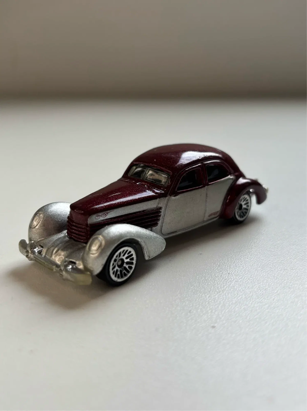 2005 1936 Cord Red: No Package: Image 2