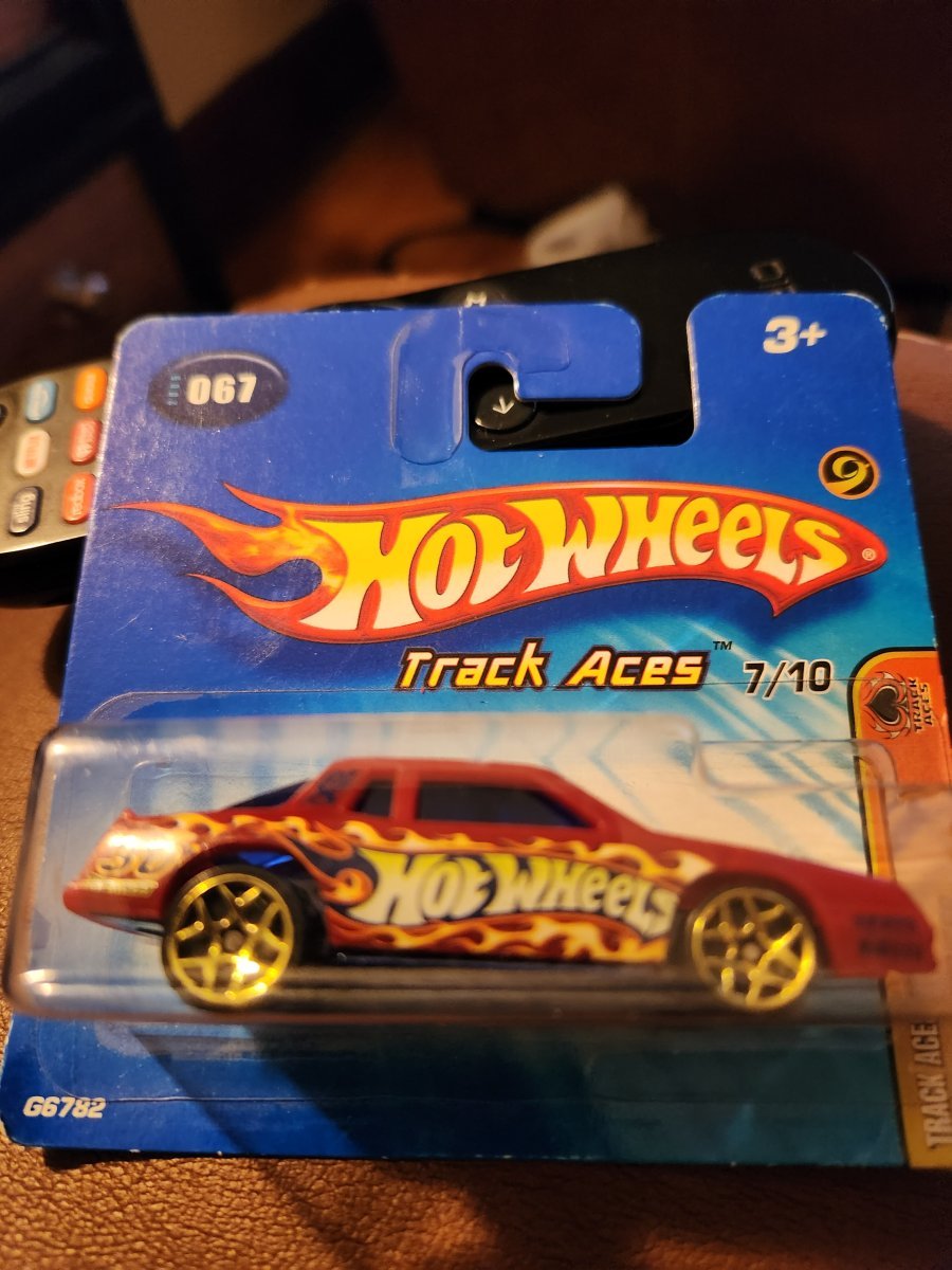 2005 Chevy Stocker Red: Short Card: Image 2