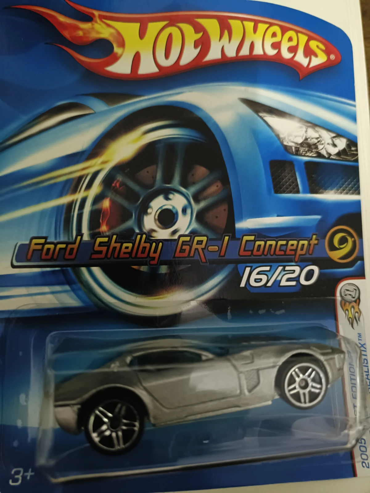 2005 Ford Shelby GR-1 Concept Silver: Long (US): Image 2